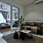 Oyo 90952 Quill Residences Kuala Lumpur