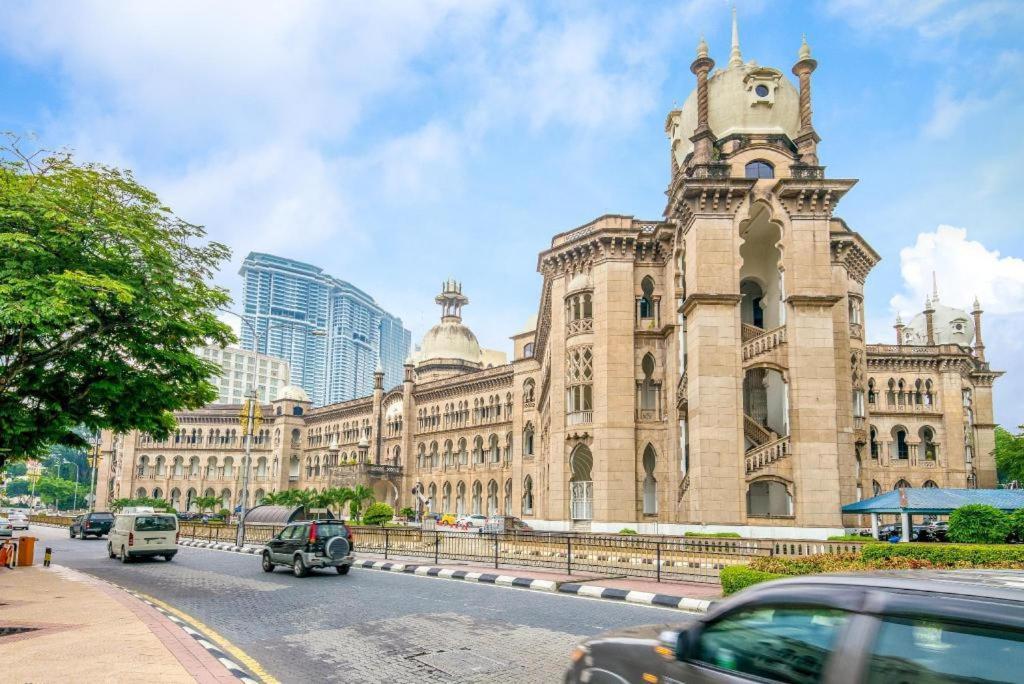 Oyo 90952 Quill Residences Hotel Kuala Lumpur